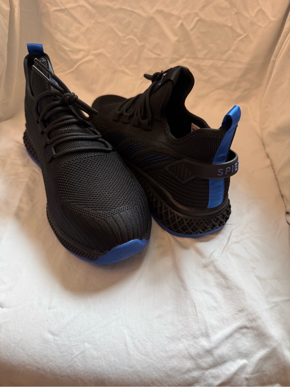Men’s Spiez Safety Work Steel Toe Shoes. Size 10.5. Black and Blue.  NWB